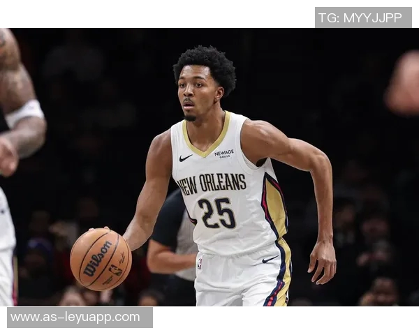 特雷墨菲22分钟内高效表现贡献18分7篮板3助攻展现出色状态